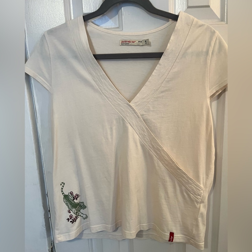 Levi’s top